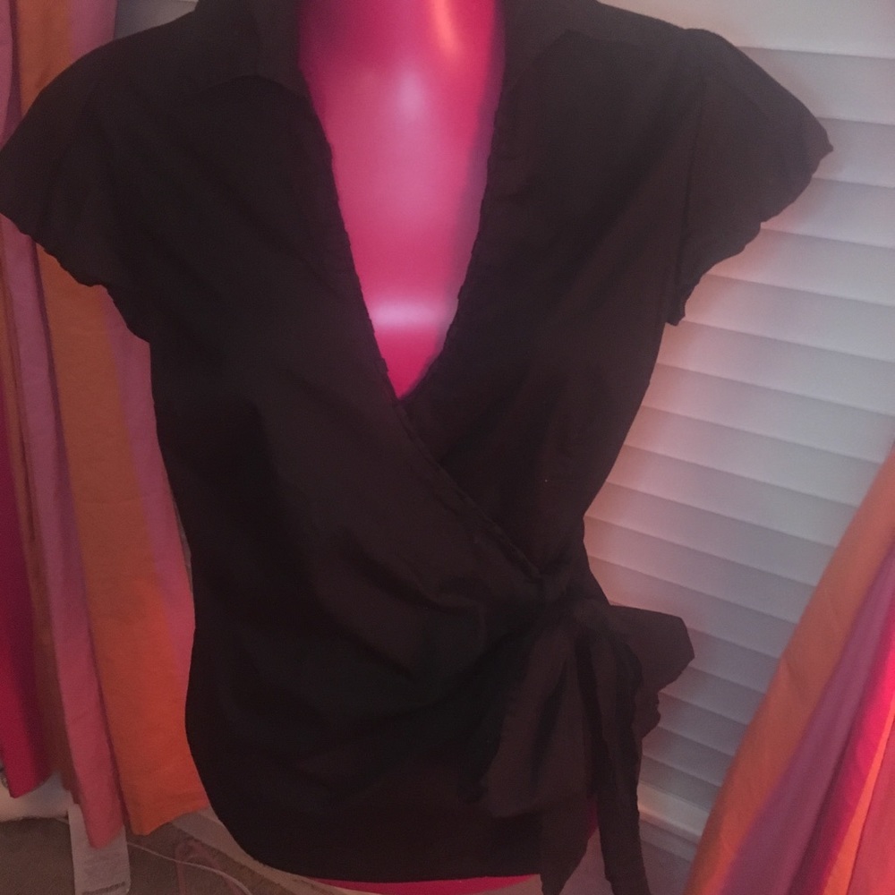 XOXO Vintage black wrap blouse size Medium (jrs)